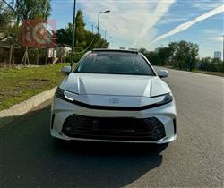 تۆیۆتا کامری